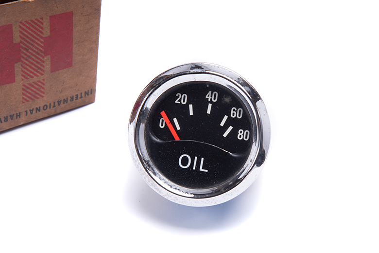 oil gauge - new old stock 