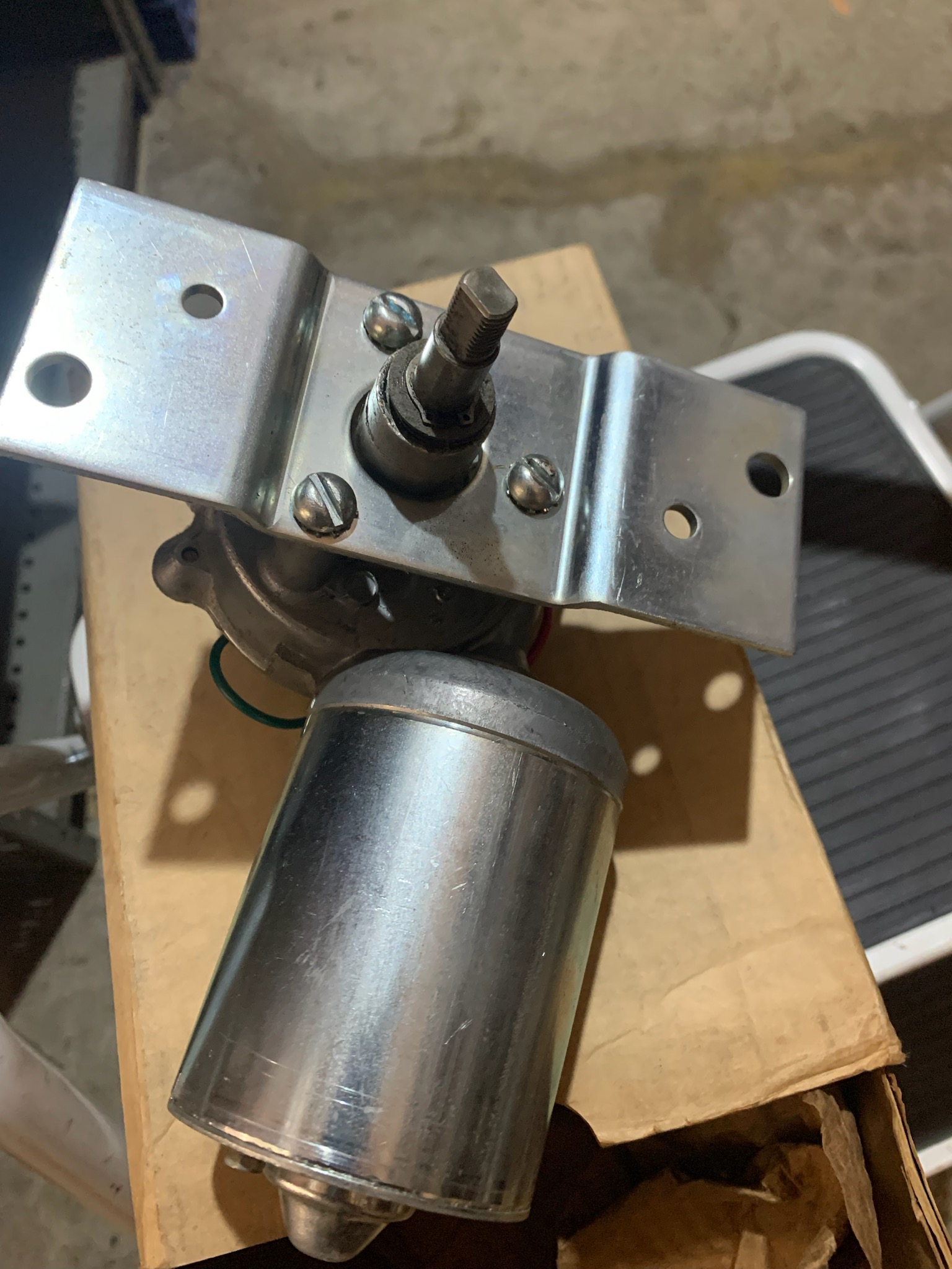 Loadstar NOS Wiper Motor